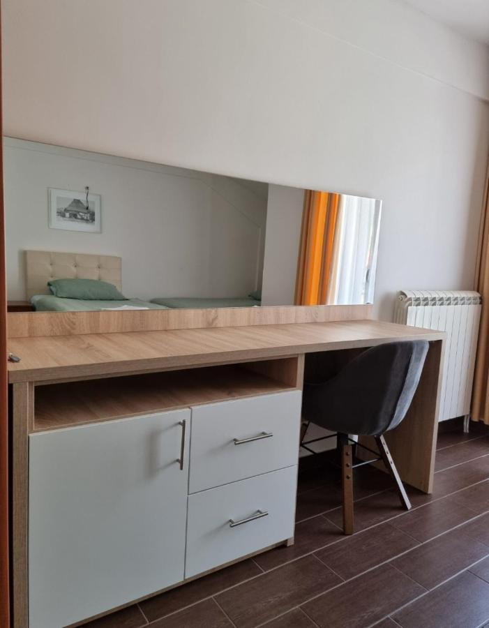 Apartmani Selektor Bijelo Polje Ngoại thất bức ảnh